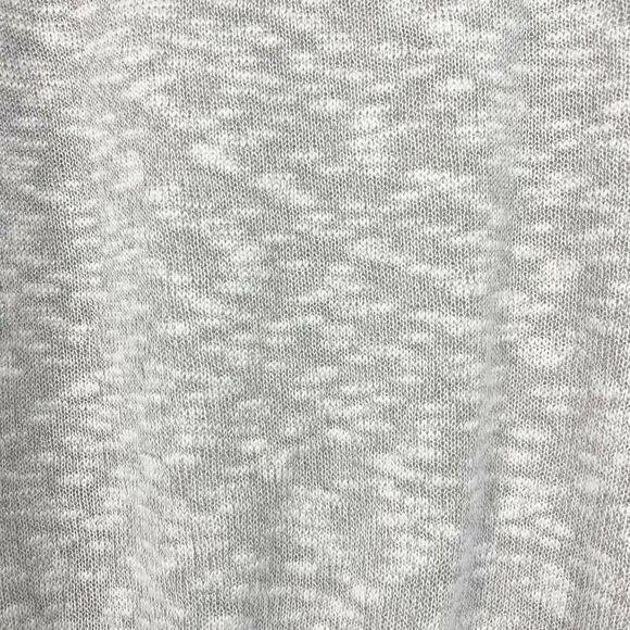 Liz‎ Claiborne Gray Silver Shimmer Sweater Oversized Pullover Size Small - Picture 3 of 5